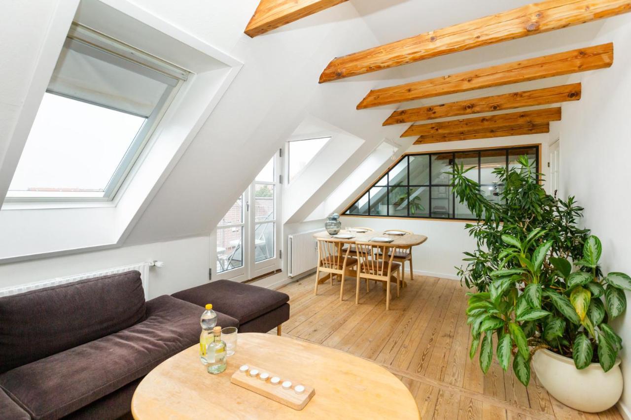 Come Stay In Penthouse With Room For 2-People Århus المظهر الخارجي الصورة