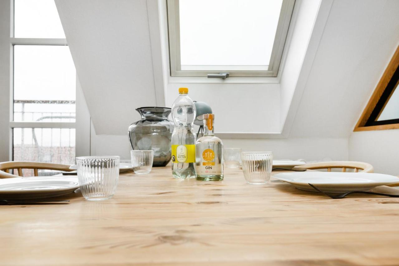 Come Stay In Penthouse With Room For 2-People Århus المظهر الخارجي الصورة