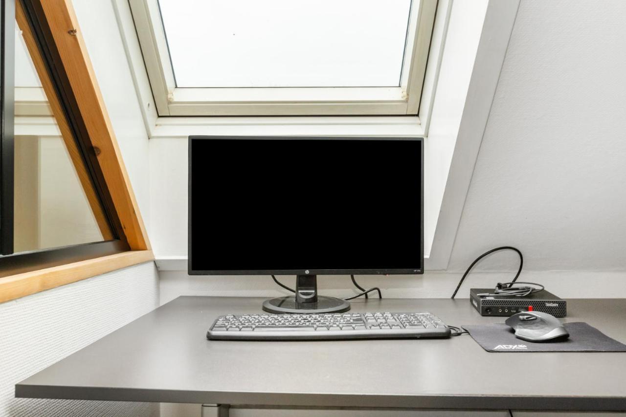 Come Stay In Penthouse With Room For 2-People Århus المظهر الخارجي الصورة