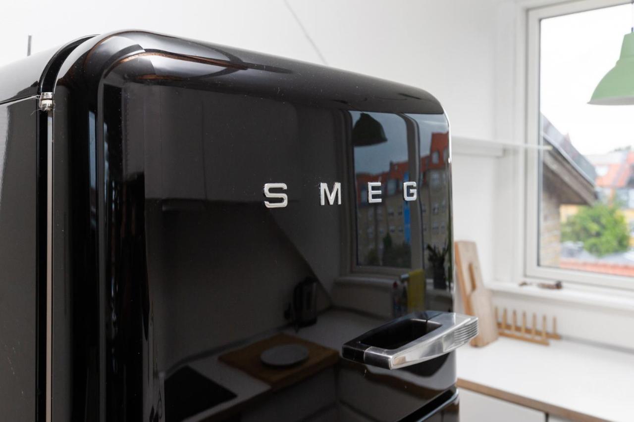 Come Stay In Penthouse With Room For 2-People Århus المظهر الخارجي الصورة
